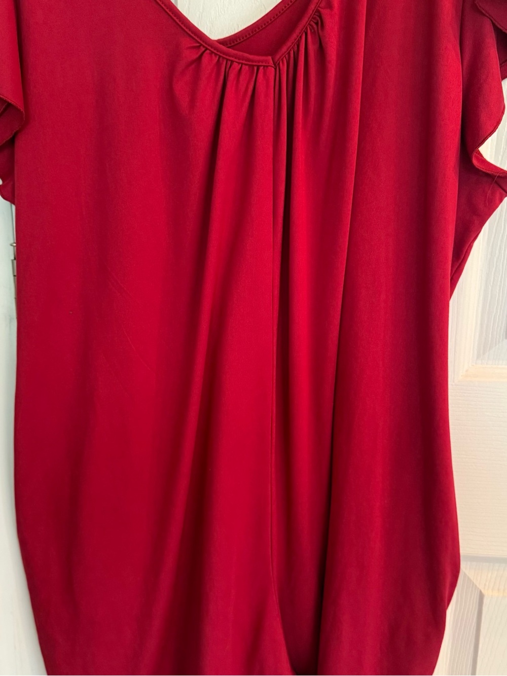 Women’s Red Short Sleeve Pleated V-Neck Top romper